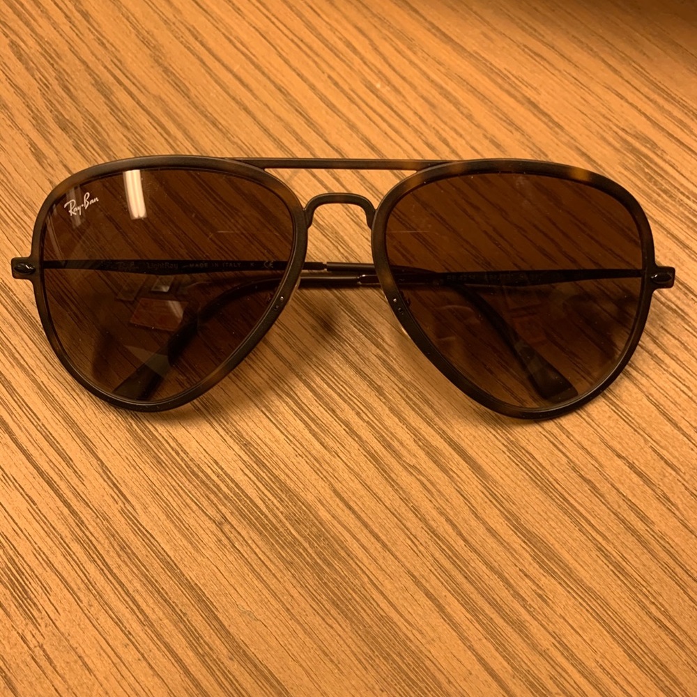 Ray ban aviator